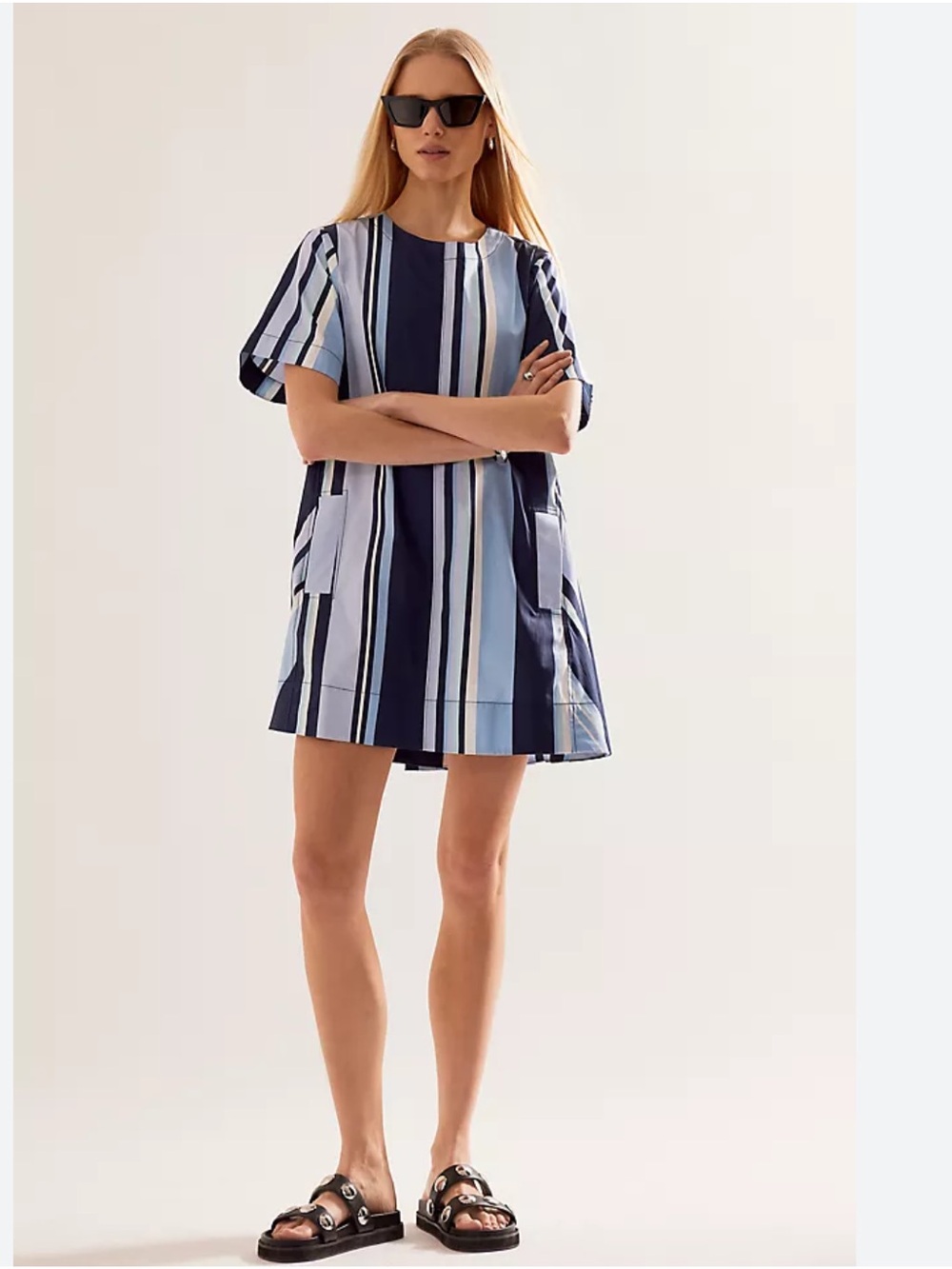 ANTHROPOLOGIE MAEVE The Emmy Short Sleeve Swing Dress in Blue Stripe
